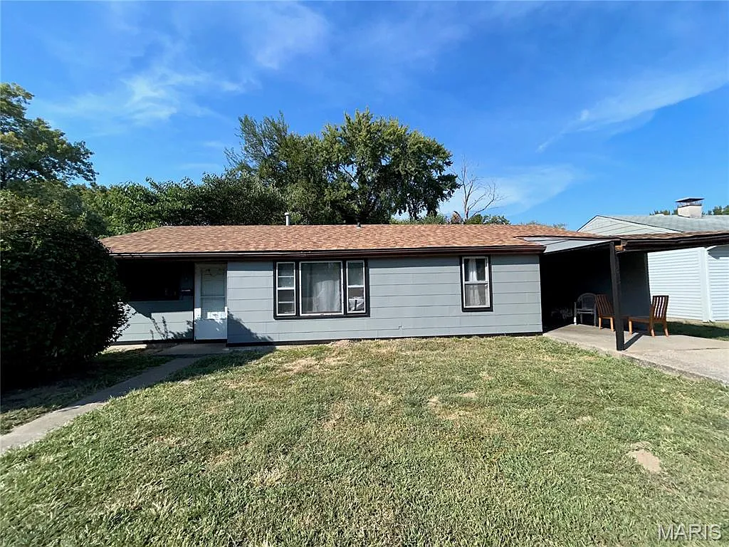 3 Dora Dr photo 1