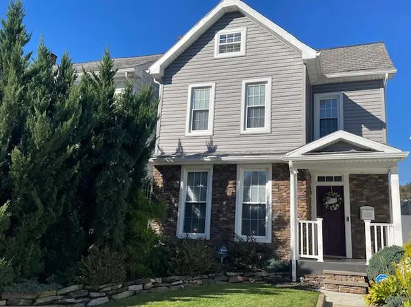 115 Shaw Ave, Lewistown, PA 17044