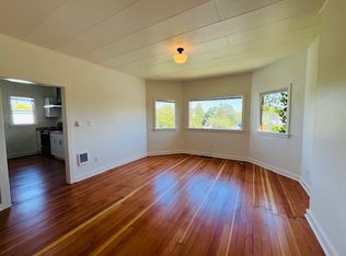 1319 N 4th St APT 3, Tacoma, WA 98403