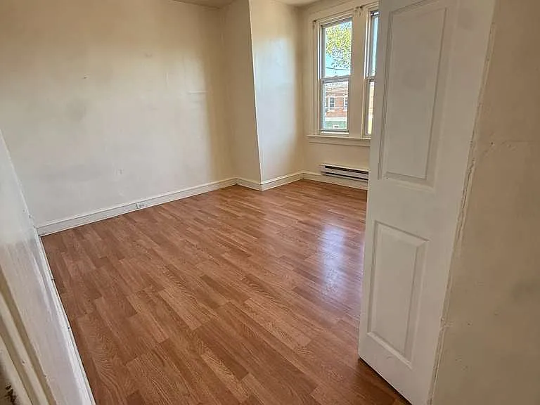 256 W Ashdale St #3 — Photo 5