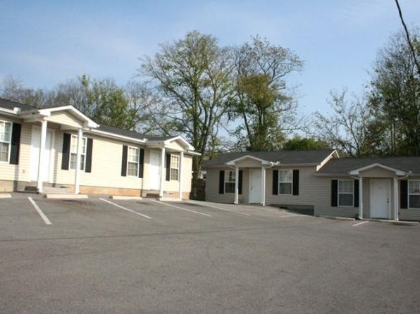 304D White St, Shelbyville, TN 37160 – 2-bedroom rental in Shelbyville
