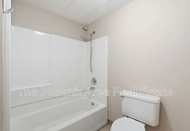 2431 N Higley Rd — Photo 23