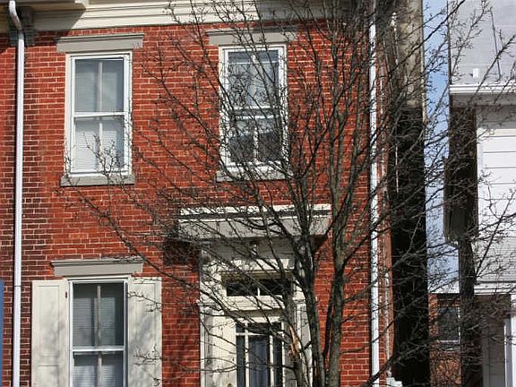 2nd image of 118 W Keller St