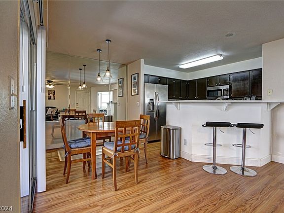 4th image of 601 Harvest Run Dr APT 104