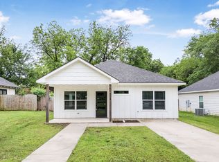 604 W Star St, Denison, TX 75020