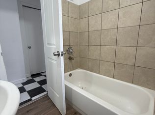 2747 W 4th Ave, Denver, CO 80219
