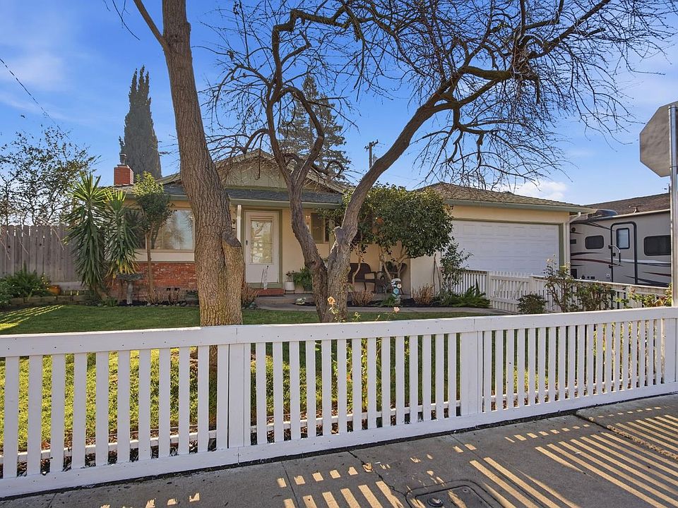 1st image of 1087 E A St