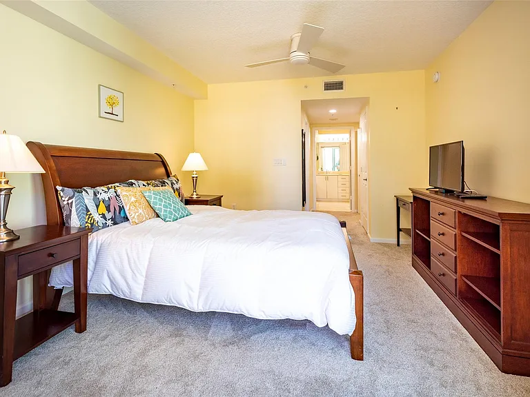 401 SW 4th Ave #401 — Photo 24