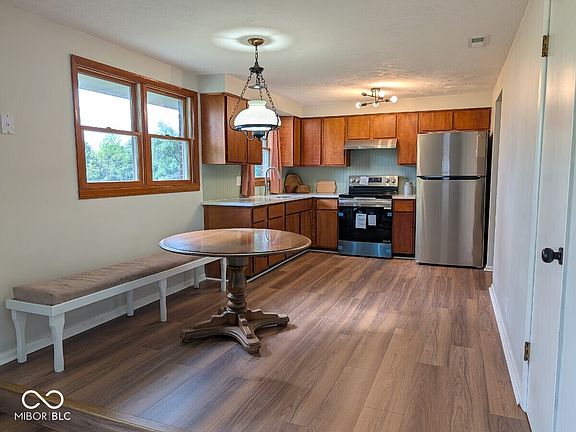 4th image of 8091 S 100 E