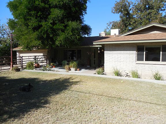 2nd image of 3020 W Orangewood Ave