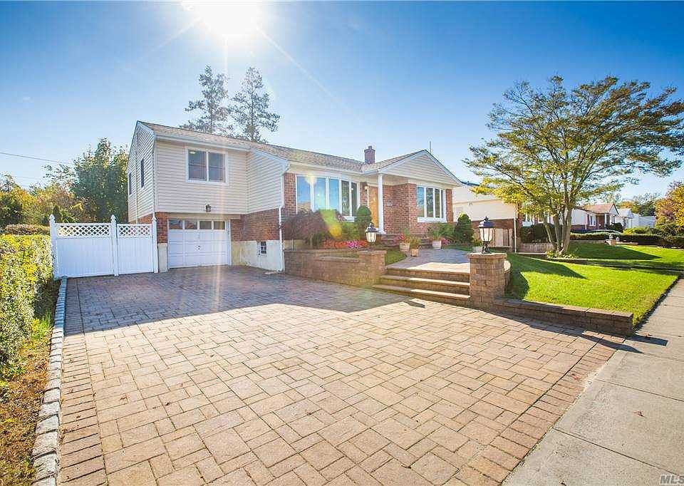 1st image of 78 Hillary Ln