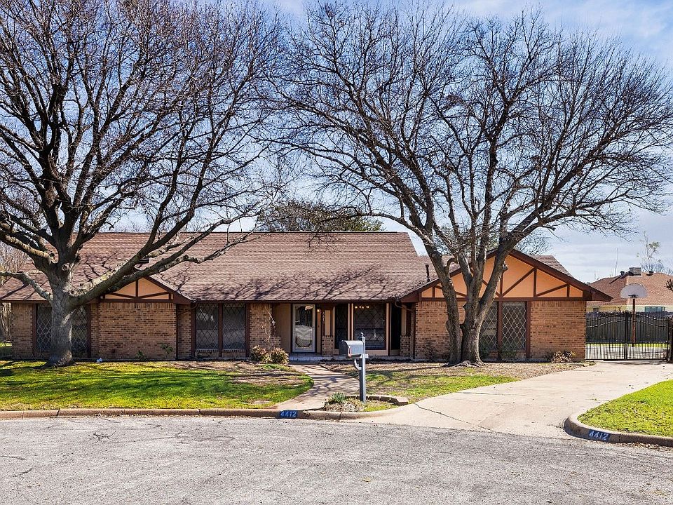 1st image of 4412 Squire Ct