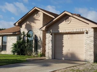 414 Old Stadium Dr, Port Isabel, TX 78578
