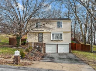 428 Scottsdale Dr, Coraopolis, PA 15108
