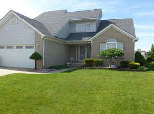 23109 Country View Ln, Flat Rock, MI 48134
