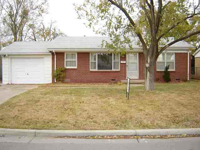 1st image of 2410 W Wildwood Ln