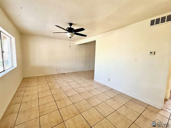 4th image of 1182 S 13th Ave