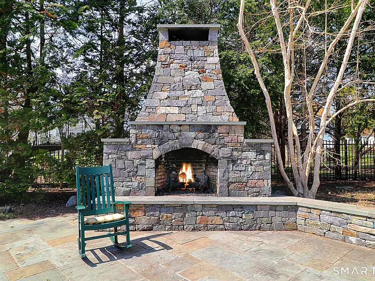 278 Sunnieholme Dr — Photo 9