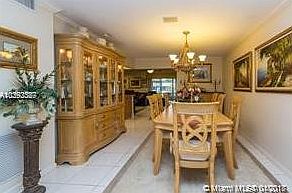 5th image of 2623 N 40th Ave #2623