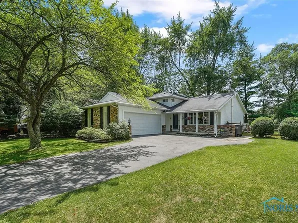 2164 Plum Leaf Ln, Toledo, OH 43614