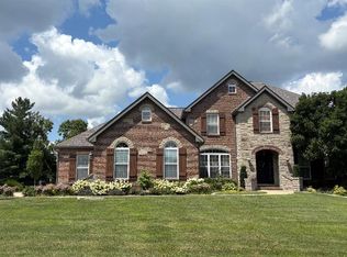 985 Prairie View Ct, Washington, MO 63090