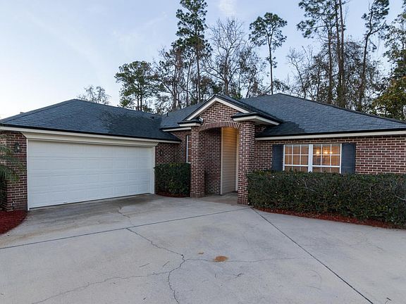 Brett - 518 Chinkapin Ct-9373