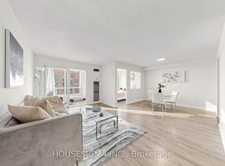 155 Hillcrest Ave #1815, Mississauga, ON L5B3Z2