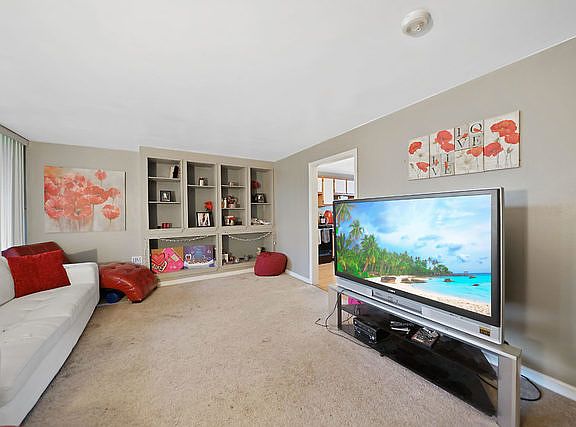 5th image of 12546 Fairview Ave APT 3C
