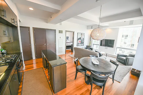 Sold by Compass | media 2