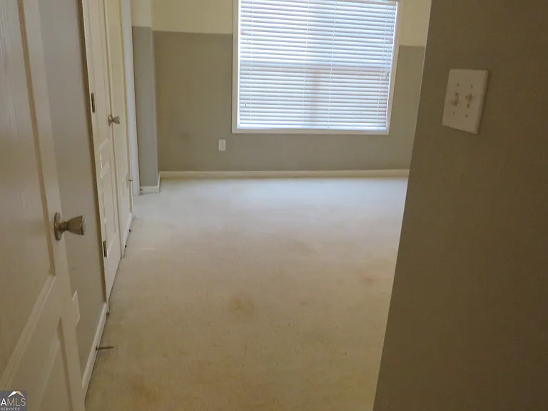 2718 Rocky Ct S — Photo 24