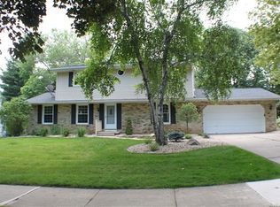 114 Everglade Dr, Madison, WI 53717