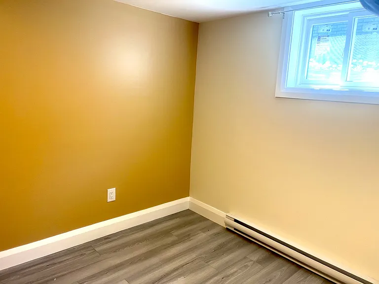 944 Fairlawn Ave #2 — Photo 5