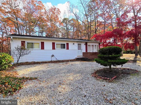 399 Lighthouse Dr, Manahawkin, NJ 08050