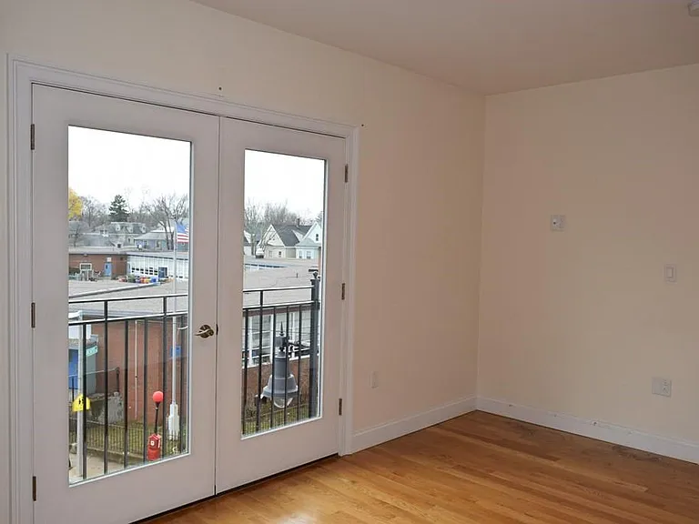 1664 Dorchester Ave #3 — Photo 8