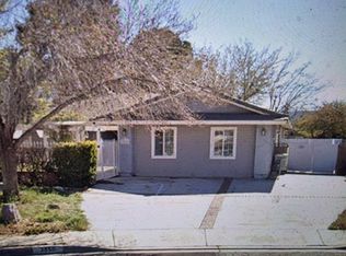 3850 Pelona Vista Dr, Lancaster, CA 93536