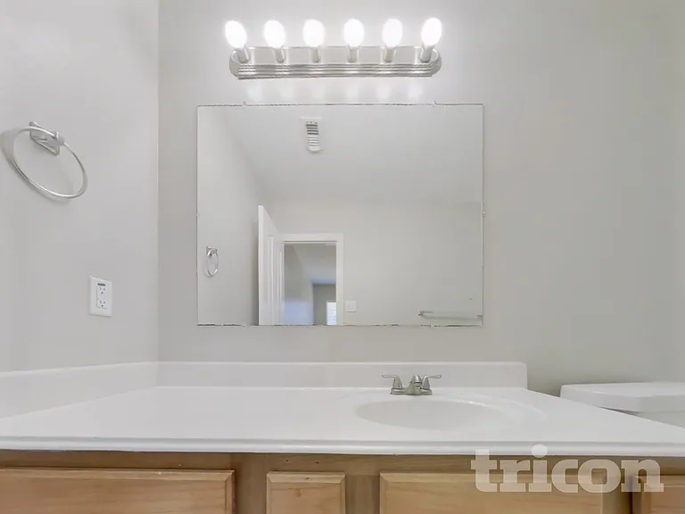 24307 Hard Wood Dr — Photo 9