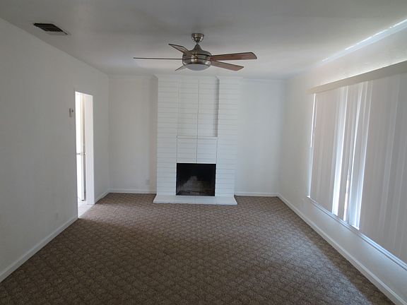3rd image of 3748 N Effie St