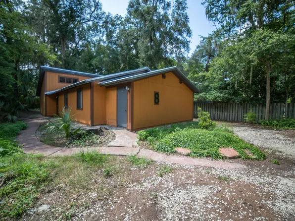 8 NW 24th St, Gainesville, FL 32607