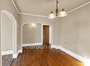 189 West Ave APT 1, Lockport, NY 14094