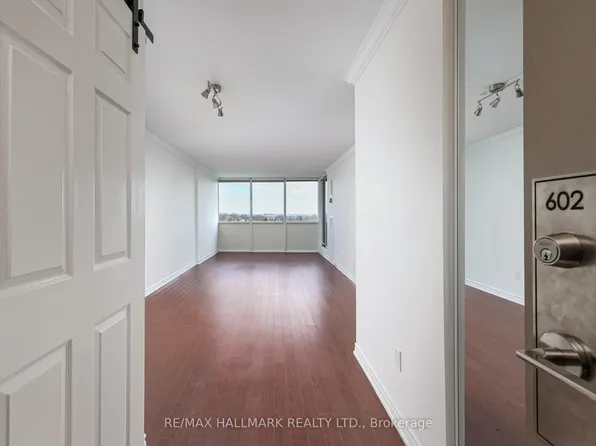 66 Falby Ct #602, Ajax, ON L1S 3L2