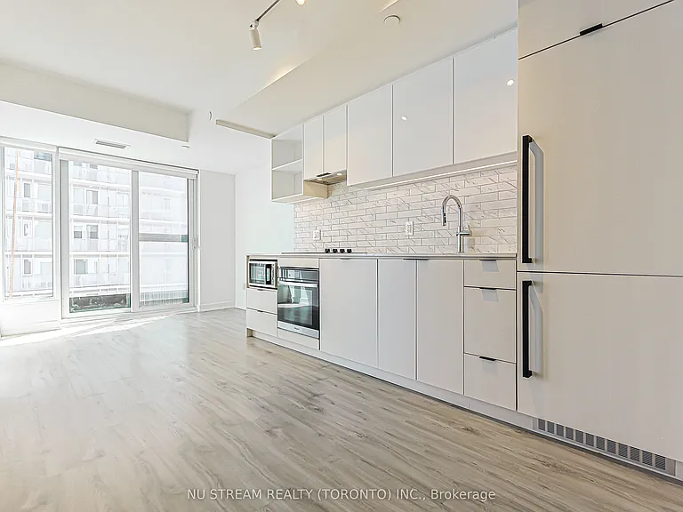 252 Church St #4708 — Photo 3