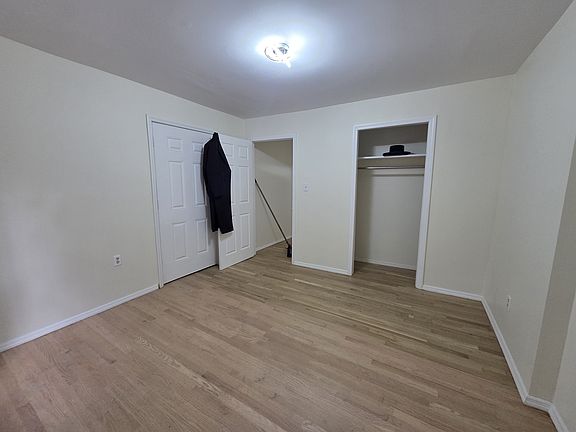 4th image of 634 Willoughby Ave