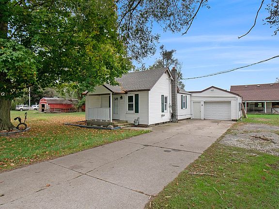 3rd image of 57739 County Road 1