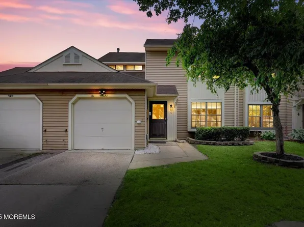 6 Morton Court, East Brunswick, NJ 08816