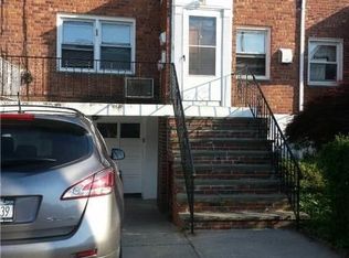 21002 41st Ave, Flushing, NY 11361