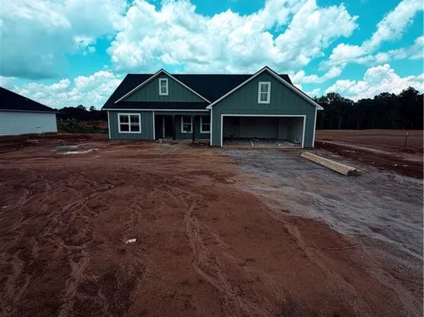 1097 30th St, Valley, AL 36854