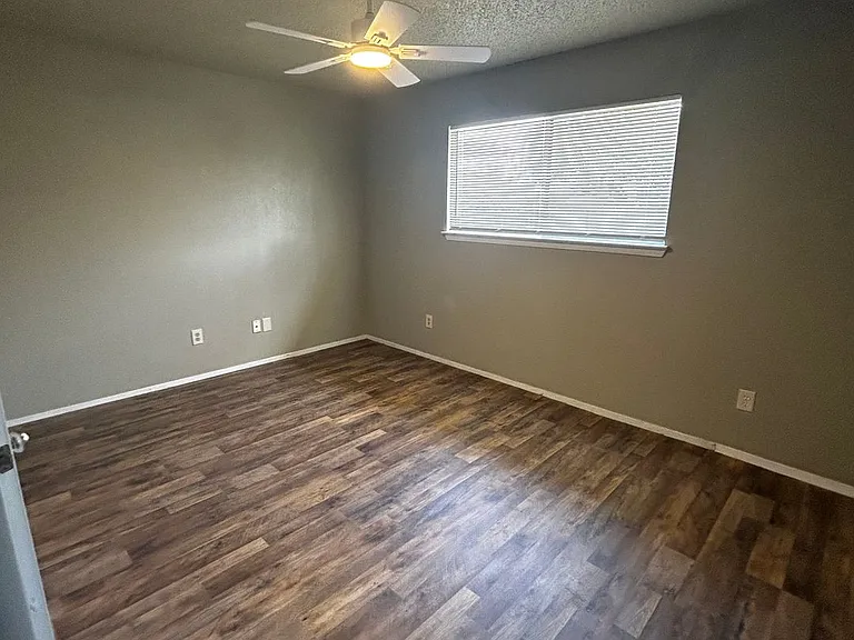 6603 Deatonhill Dr — Photo 18