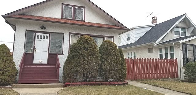 1st image of 915 N 15th Ave