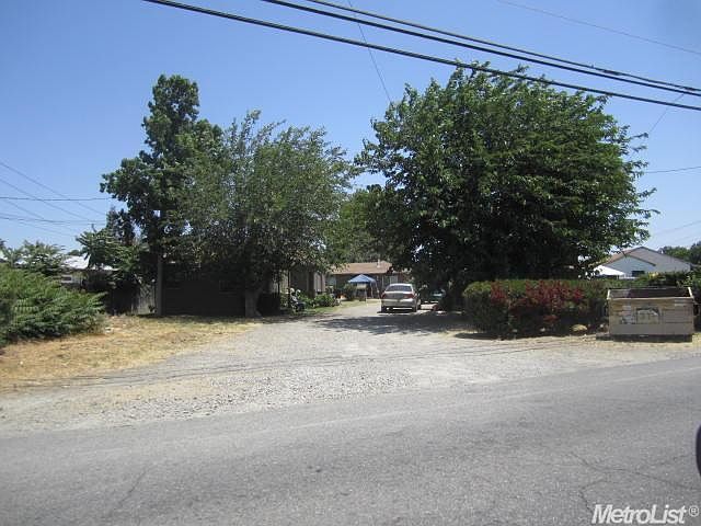 1st image of 3824 El Camino Ave