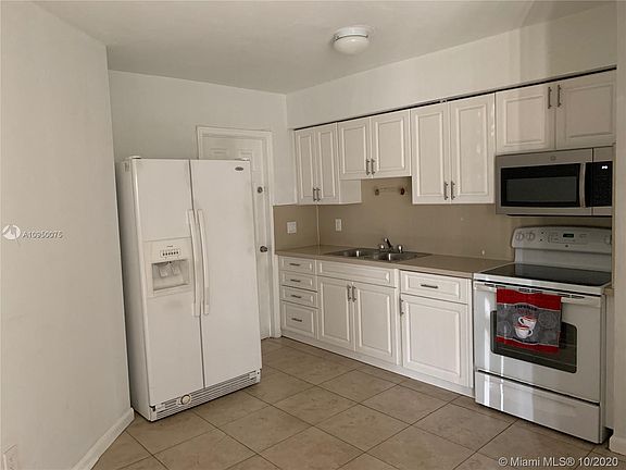 4th image of 19017 SW 114th Ave #19017